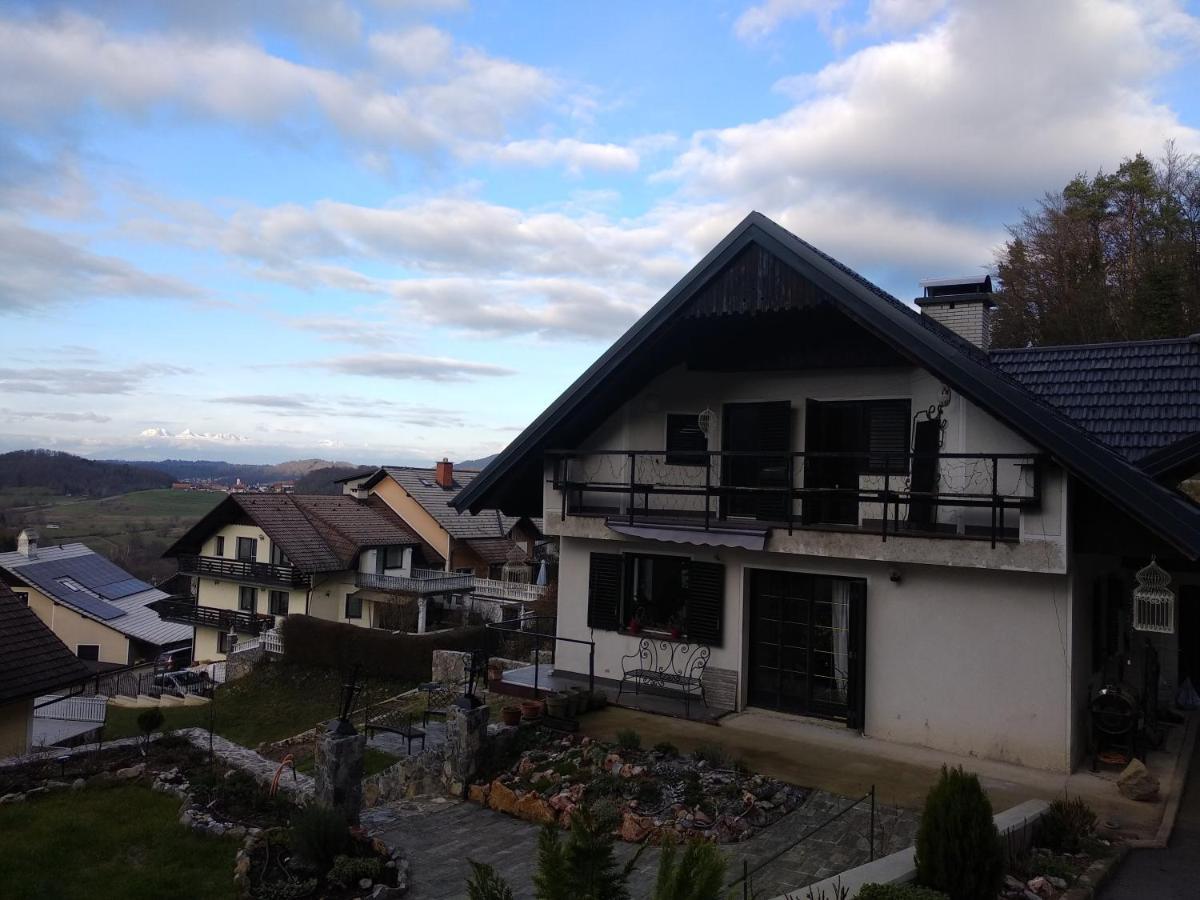 Apartmaji Lejardin Apartment Skofljica Exterior photo